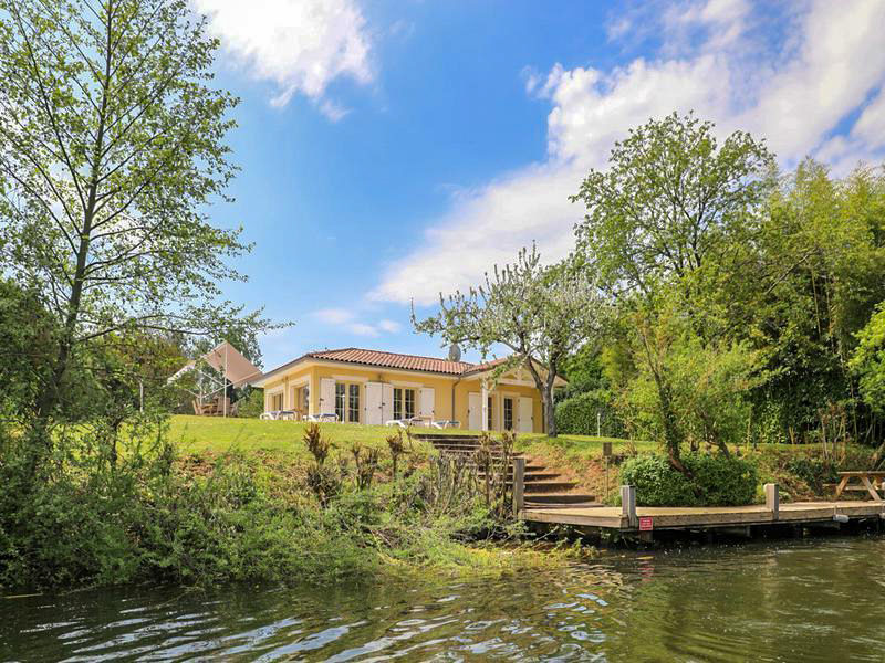 Quel camping dans le Lot en bord de rivière choisir ? Quel camping dans le Lot en bord de rivière choisir ?